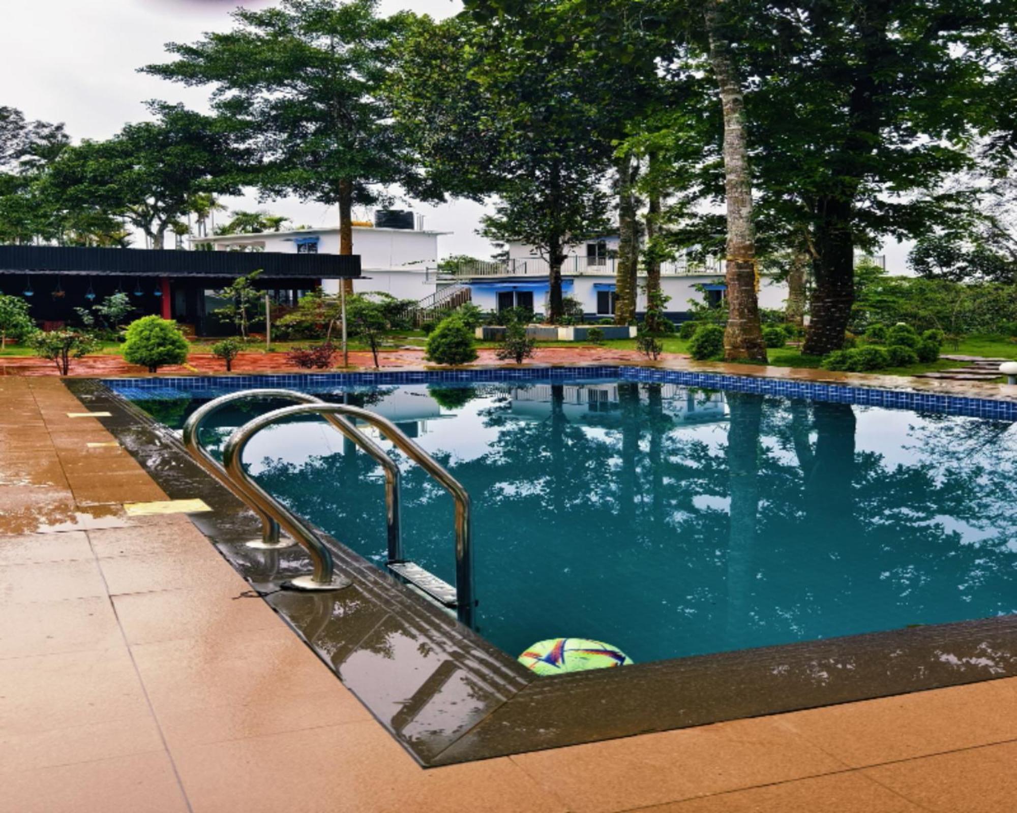 Haze Woods Resort Vaduvanchal 외부 사진