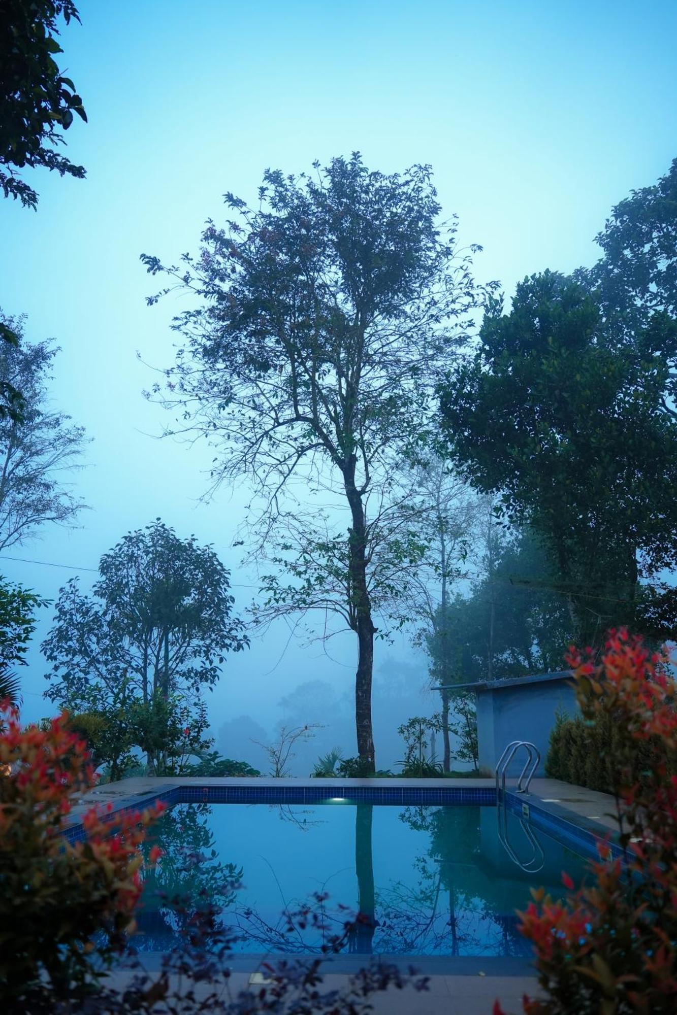 Haze Woods Resort Vaduvanchal 외부 사진