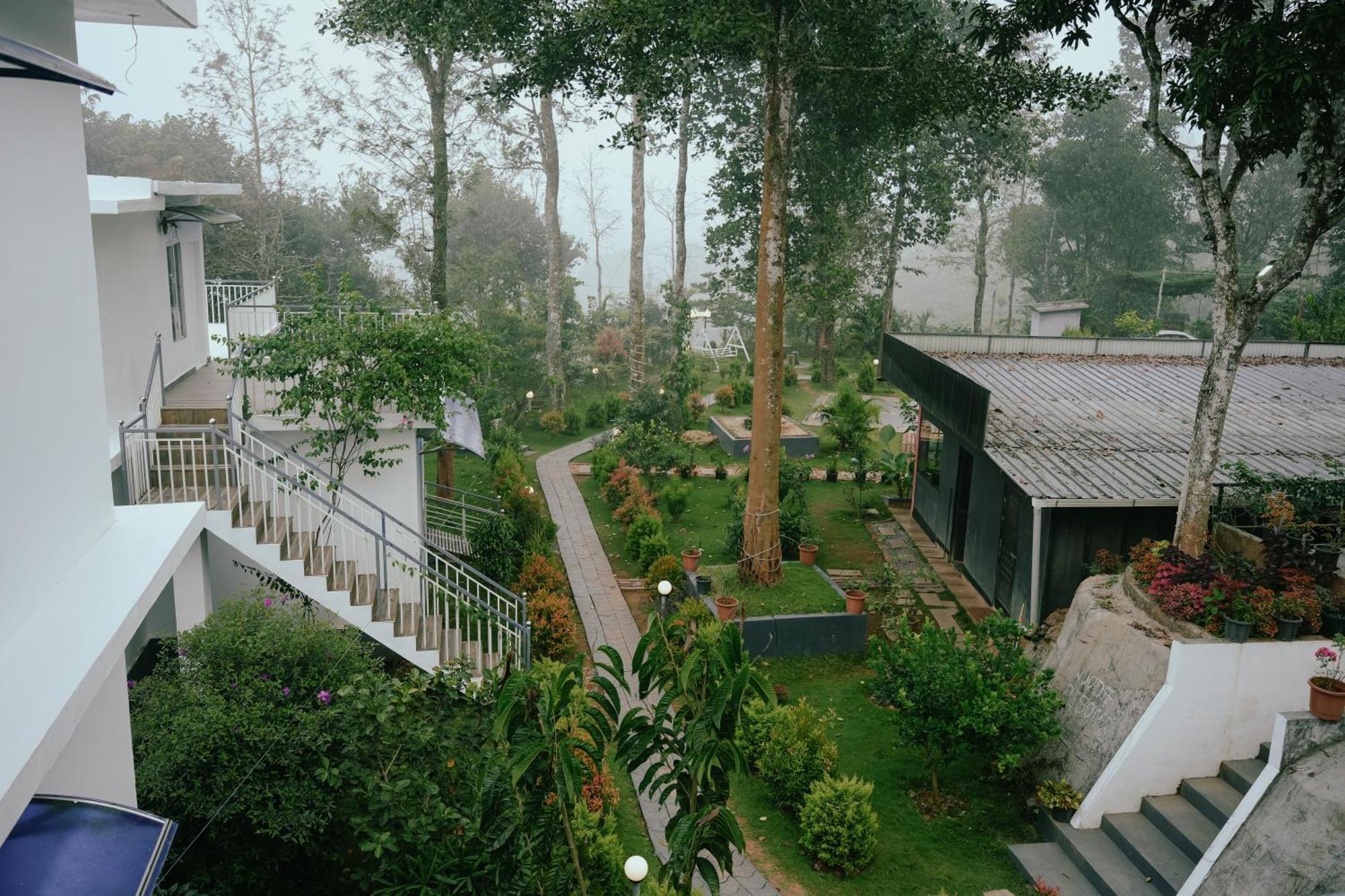 Haze Woods Resort Vaduvanchal 외부 사진
