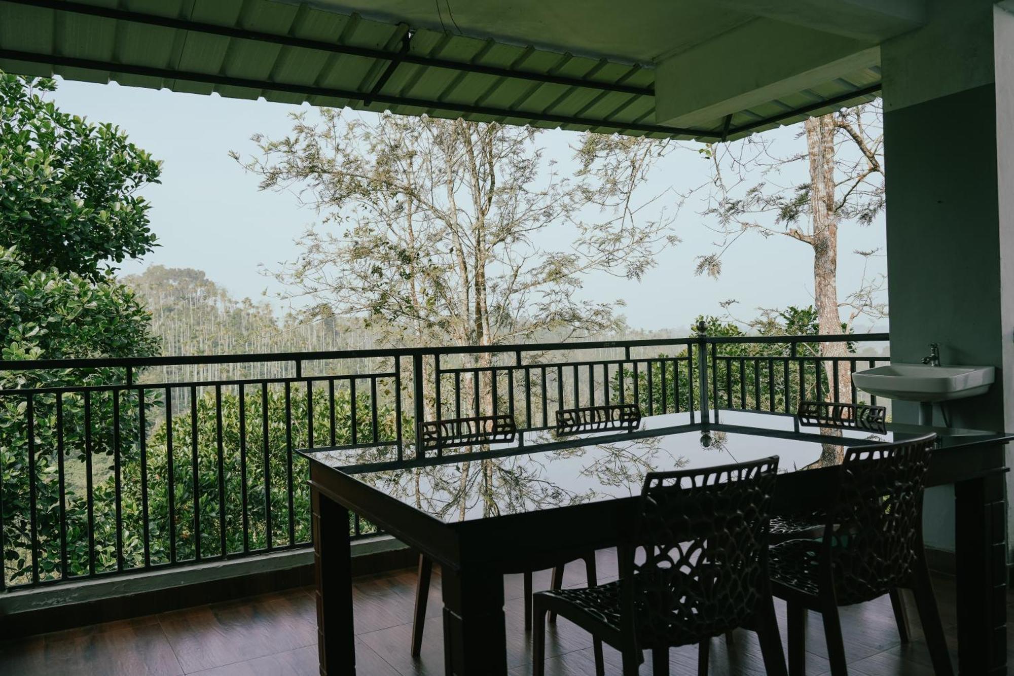 Haze Woods Resort Vaduvanchal 외부 사진