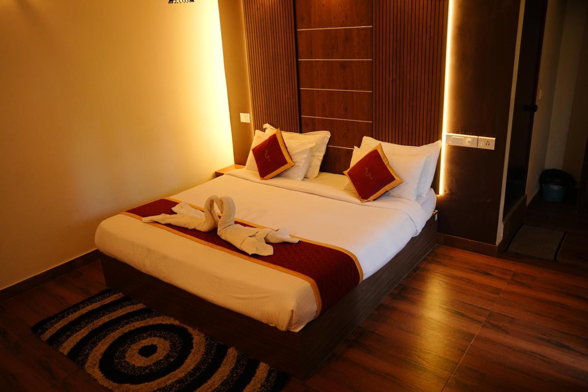 Haze Woods Resort Vaduvanchal 외부 사진