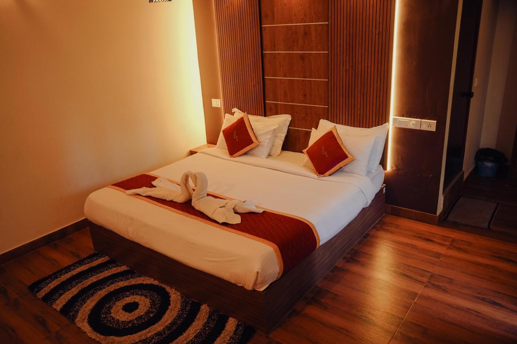 Haze Woods Resort Vaduvanchal 외부 사진